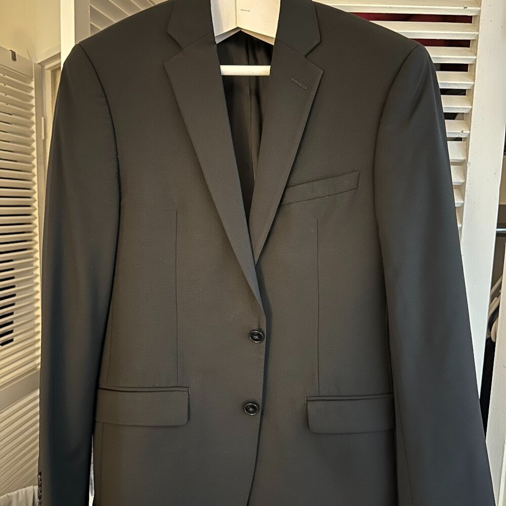 Calvin Klein Men's Slim-Fit Wool-Blend Stretch Suit Jacket, 38R